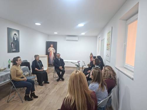 Listopad u Udruzi Betlehem Sisak: molitva, zajedništvo i podrška obiteljima